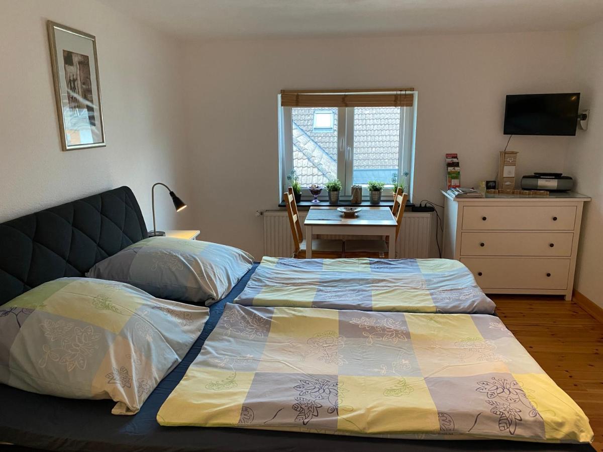 Werners Doppelzimmer Insul エクステリア 写真