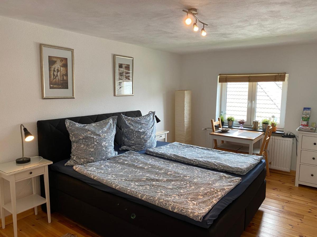 Werners Doppelzimmer Insul エクステリア 写真